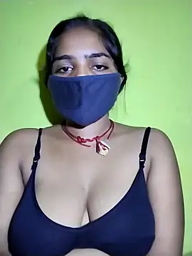 Snapshot of Bebo_Sweety143 chatting on 09-28-25, 04:14 Bebo Sweety143 online show from 09-28-25, 04:14