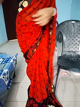 Snapshot of queen_visakha chatting on 09-22-25, 04:18 queen visakha online show from 09-22-25, 04:18