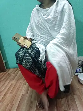 desi boudi87 online show from 10-31-25, 11:40