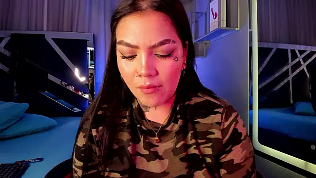 MAGIC TESSA online show from 02-18-26, 07:21