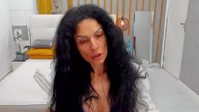 Snapshot of MarbellaRyder chatting on 04-21-26, 03:51 MarbellaRyder online show from 04-21-26, 03:51
