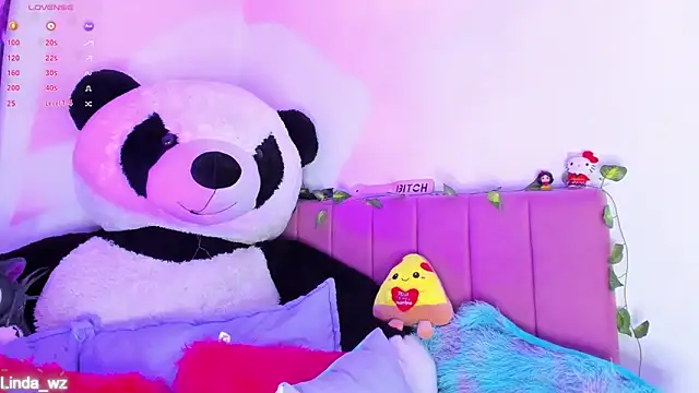 LindaWz  online show from 03-09-26, 07:45