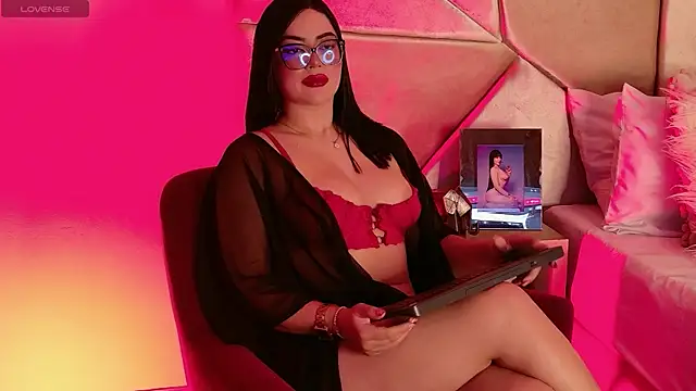 Catalina-Malave online show from 11-29-25, 12:44