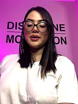 Catalina-Malave online show from 11-26-25, 02:11