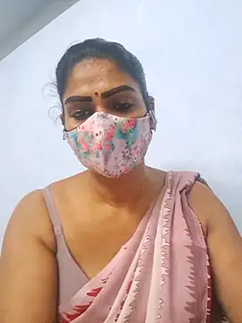 Snapshot of sherlin24 chatting on 10-19-25, 04:54 sherlin24 online show from 10-19-25, 04:54