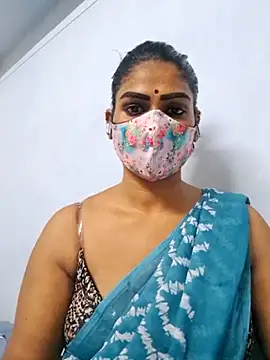 Snapshot of sherlin24 chatting on 10-10-25, 04:19 sherlin24 online show from 10-10-25, 04:19