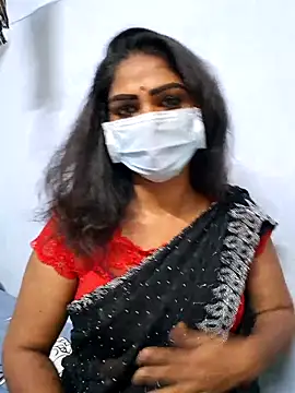 Snapshot of sherlin24 chatting on 09-18-25, 03:04 sherlin24 online show from 09-18-25, 03:04