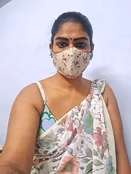 Snapshot of sherlin24 chatting on 10-19-25, 04:48 sherlin24 online show from 10-19-25, 04:48