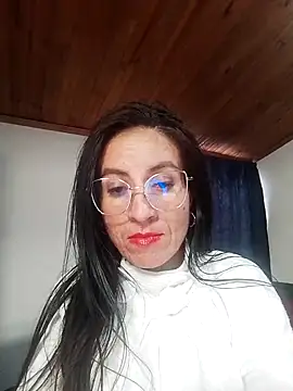 Snapshot of ERIKA__29 chatting on 09-09-25, 02:04 ERIKA 29 online show from 09-09-25, 02:04