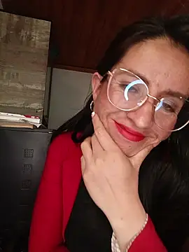 Snapshot of ERIKA__29 chatting on 09-25-25, 02:12 ERIKA 29 online show from 09-25-25, 02:12