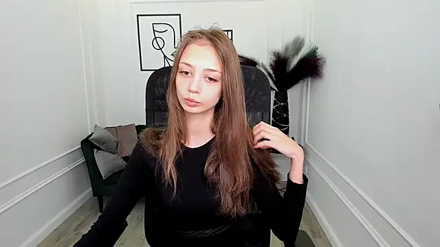 EmilyGraydis online show from 09-24-25, 05:14