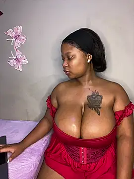 JuicyMellow21 online show from 02-24-26, 12:33