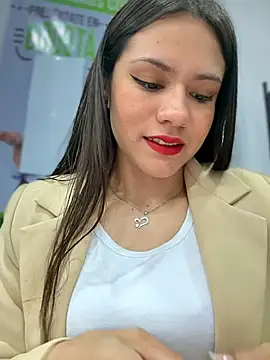 CHARLOTTE  05 online show from 01-15-26, 12:08