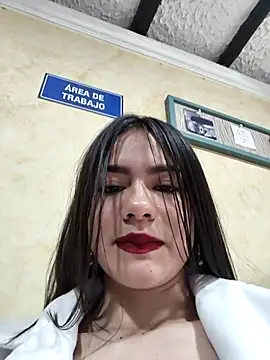 CHARLOTTE  05 online show from 10-17-25, 01:13