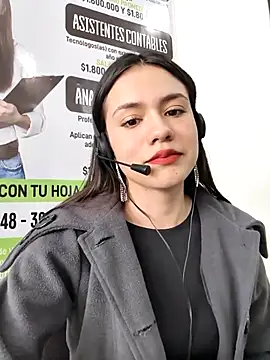 CHARLOTTE  05 online show from 11-05-25, 01:36