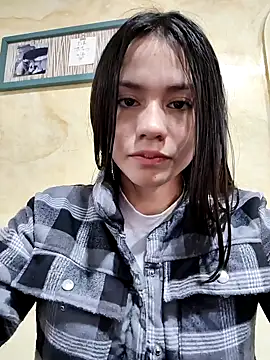 CHARLOTTE  05 online show from 09-09-25, 12:58