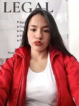 CHARLOTTE  05 online show from 11-01-25, 02:22