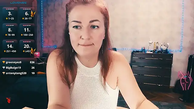 Snapshot of EllenSky_ chatting on 09-21-25, 07:08 EllenSky online show from 09-21-25, 07:08
