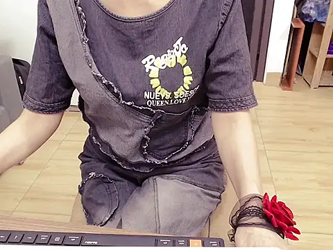 Funnygirl 9x online show from 04-04-26, 02:18