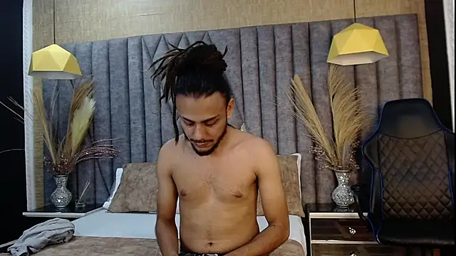 Boss Domiinator online show from 09-26-25, 03:13