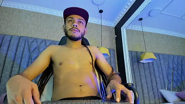 Boss Domiinator online show from 11-10-25, 03:22