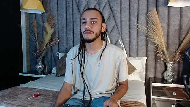 Boss Domiinator online show from 10-07-25, 03:18