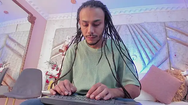 Boss Domiinator online show from 12-17-25, 12:43