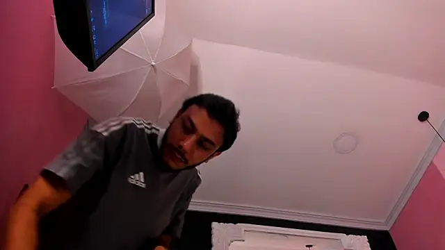 Boss Domiinator online show from 02-25-26, 12:49