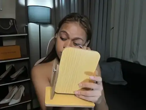 Seductive Margaux online show from 12-15-25, 08:31