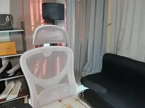 Seductive Margaux online show from 12-14-25, 08:09