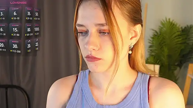 HollieCollelo online show from 11-29-25, 03:06