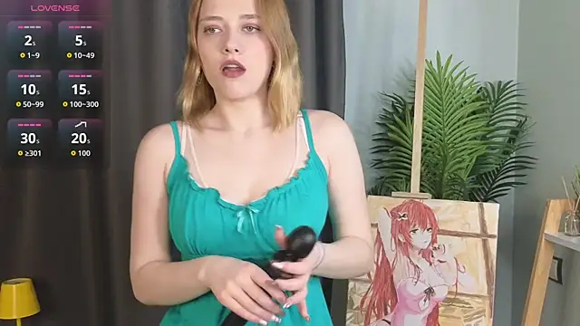 HollieCollelo online show from 12-16-25, 03:11