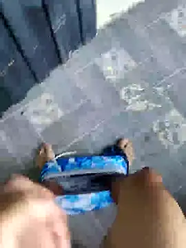 Snapshot of sebxxx19 chatting on 10-02-25, 01:47 sebxxx19 online show from 10-02-25, 01:47