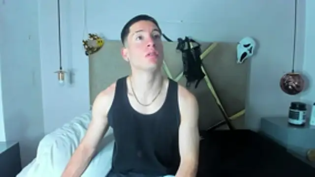 HunterHeat  online show from 10-24-25, 12:04