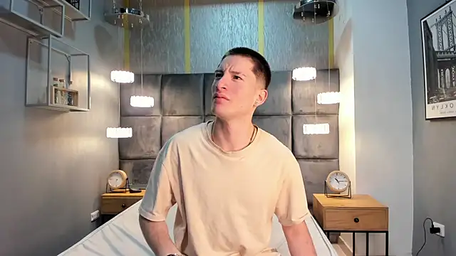 HunterHeat  online show from 11-12-25, 11:58