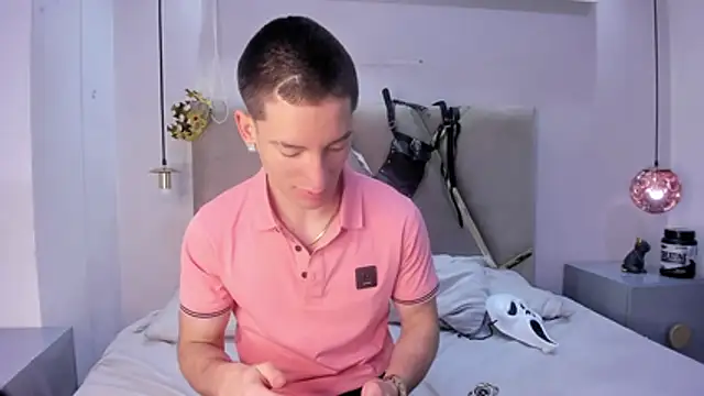 HunterHeat  online show from 11-01-25, 11:48