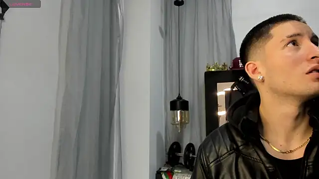 HunterHeat  online show from 04-16-26, 12:17