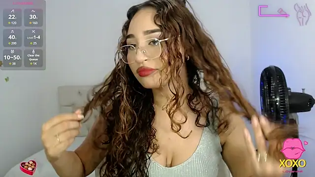 sasha 17  online show from 09-09-25, 07:45