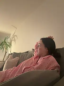 Remirosee online show from 02-15-26, 09:03