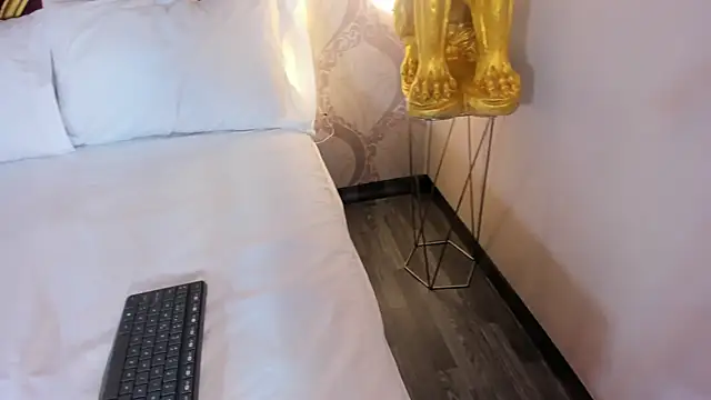 Snapshot of AnastasiaBlare chatting on 02-07-26, 05:21 AnastasiaBlare online show from 02-07-26, 05:21