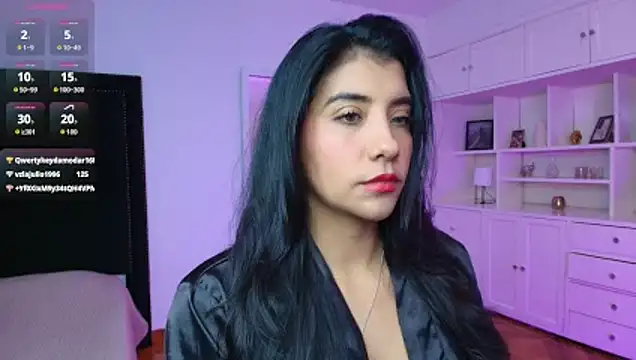 Snapshot of nina_moen chatting on 10-09-25, 10:38 nina moen online show from 10-09-25, 10:38