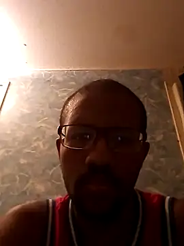 moneybaggtj online show from 11-29-25, 04:29
