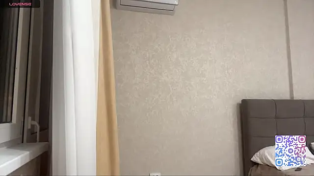 AuraJefcoat online show from 01-08-26, 03:07