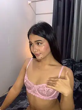 Snapshot of AngelHille chatting on 11-04-25, 04:22 AngelHille online show from 11-04-25, 04:22