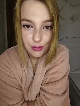 Sakura 2000 online show from 02-11-26, 09:14