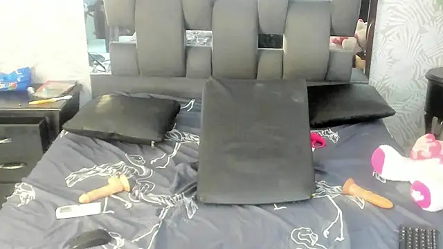 Snapshot of MissDiabla_ chatting on 01-10-26, 12:50 MissDiabla online show from 01-10-26, 12:50