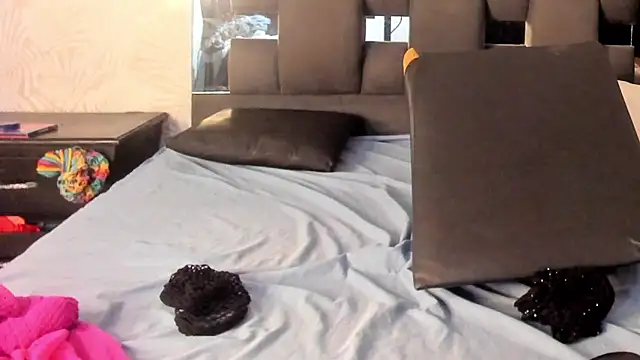 Snapshot of MissDiabla_ chatting on 11-06-25, 11:53 MissDiabla online show from 11-06-25, 11:53