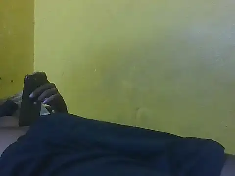 Snapshot of lele122277 chatting on 06-01-26, 07:13 lele122277 online show from 06-01-26, 07:13