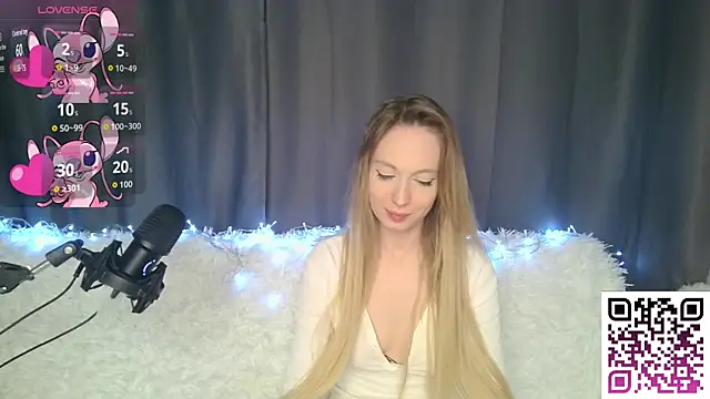 Snapshot of BabbbyFoxxx chatting on 09-14-25, 08:09 BabbbyFoxxx online show from 09-14-25, 08:09