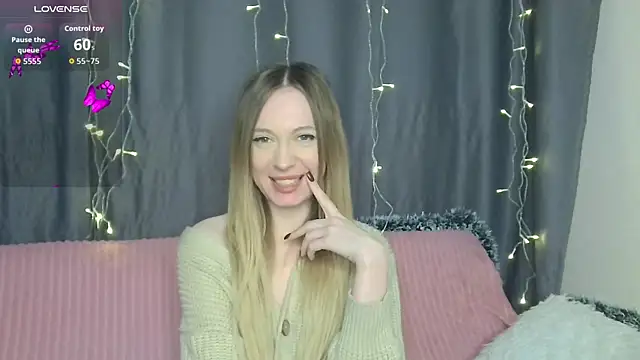 Snapshot of BabbbyFoxxx chatting on 01-07-26, 03:00 BabbbyFoxxx online show from 01-07-26, 03:00